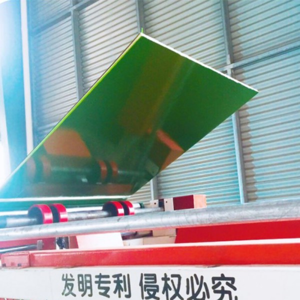 覆塑模板厂家